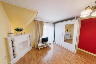 Garsonieră decomandată în Între Lacuri