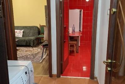 Apartament cu 2 camere decomandat în Eroii Revoluției