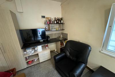 Proprietate specială, de 22 mp, în Zamfirescu - 4