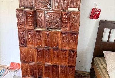 Casă cu 3 camere cu Teren 4000 Mp în Blăgești