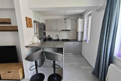 Apartament cu 2 camere semidecomandat în Central