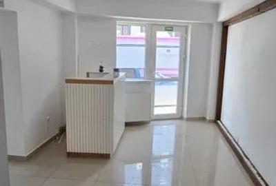 Spațiu comercial, de 110 mp, în Central
