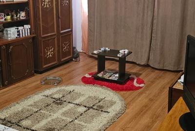 Apartament cu 2 camere decomandat în Uiești - 3