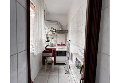 Apartament cu 3 camere decomandat în Iancului - 4