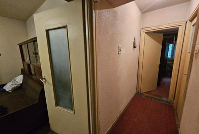 Apartament cu 3 camere semidecomandat în Giulești - 8