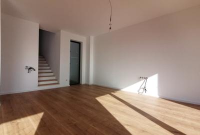 Duplex cu 4 camere cu Canalizare în Moșnița Nouă - 7