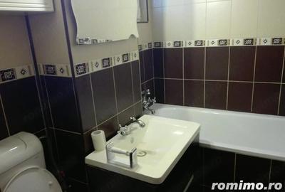 Apartament cu 2 camere decomandat în Titan