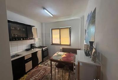 Apartament cu 3 camere decomandat în Tineretului - 7