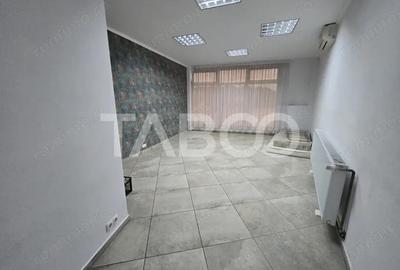 Apartament cu 4 camere decomandat în Slimnic - 5