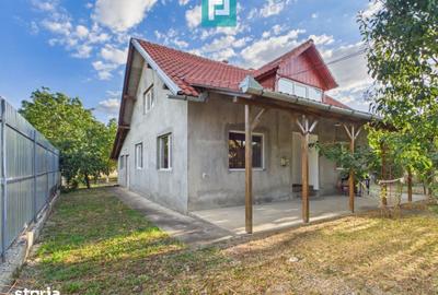 Casă cu 2 camere cu Teren 720 Mp în Central