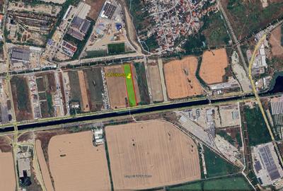 Teren agricol extravilan de 14700 mp, în Central
