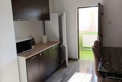 Apartament cu 2 camere decomandat în Fălticeni - 2