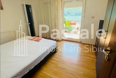 Casă cu 4 camere cu Teren 217 Mp în Eșelnița - 11
