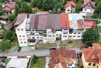 Garsonieră decomandată în Central