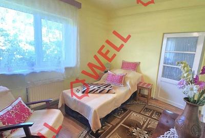 Casă cu 6 camere cu Teren 421 Mp în Central