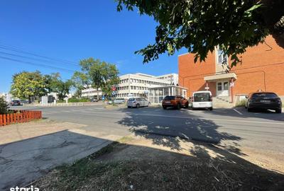 Casă cu 3 camere cu Teren 174 Mp în Central