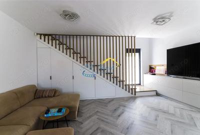 Casă cu 11 camere cu Teren 1227 Mp în Capul Câmpului - 2