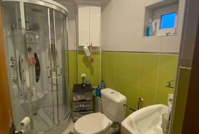 Apartament cu 4 camere în Contactoare - 1