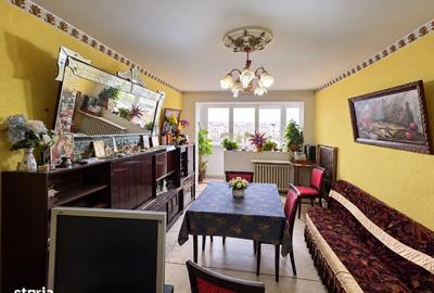 Apartament cu 3 camere în Drumul Taberei