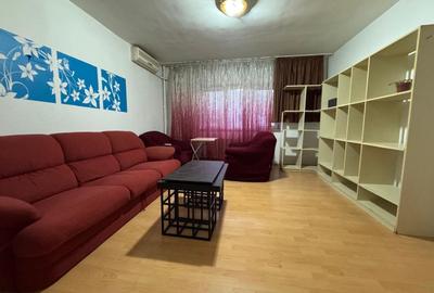 Apartament cu 3 camere decomandat în Nerva Traian