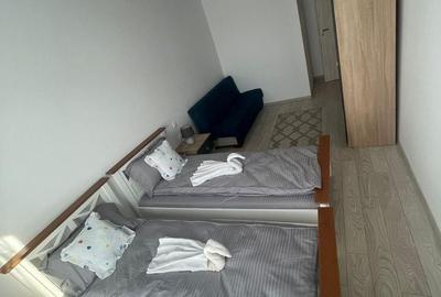 Apartament cu 3 camere decomandat în Central - 1