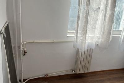 Garsonieră în Far