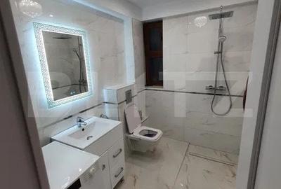 Apartament cu 3 camere în Tudor Vladimirescu