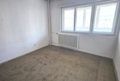Apartament cu 2 camere semidecomandat în Titulescu - 2