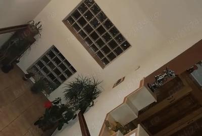 Casă cu 1 camere în Central - 1