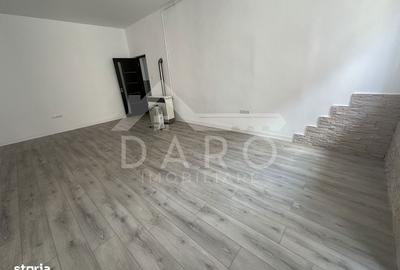Spațiu comercial, de 65 mp, în Central - 3