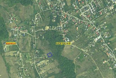 Teren Construcții intravilan de 1000 mp, în Cercu - 2