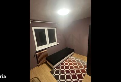 Apartament cu 4 camere decomandat în Tei - 5