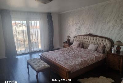 Casă cu 4 camere cu Teren 780 Mp în Nojorid - 9