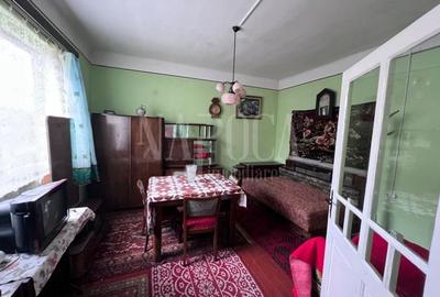 Casă individuală cu 4 camere cu Canalizare în Central - 6