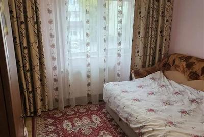 Apartament cu 2 camere decomandat în Tractorul - 5