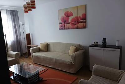 Apartament cu 2 camere decomandat în Galata