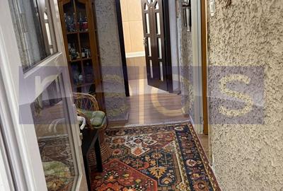 Apartament cu 3 camere decomandat, mobilat în Tei - 9