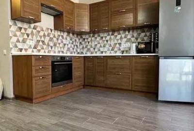 Garsonieră decomandată în 1 Mai - 1