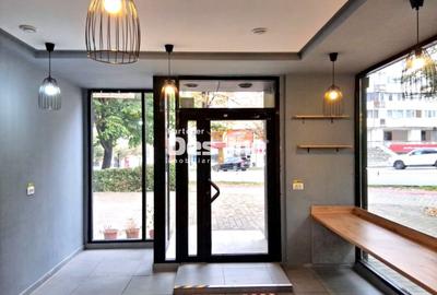 Spatiu comercial de inchiriat - la bulevard Zona Nicolina - 98mp - 7