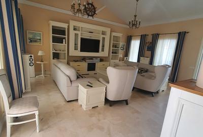 Vila Tip Duplex, 8 Camere, Teren 1100 Mp, Finisajele de Lux - 11