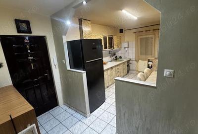 Apartament cu 4 camere decomandat în Soarelui - 10