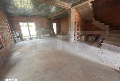 Casă cu 5 camere cu Teren 750 Mp în Dumbrăvița - 2