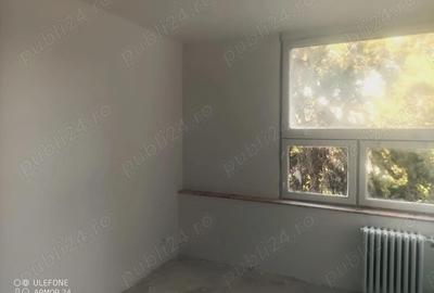 Garsonieră nedecomandată în Tractorul - 2