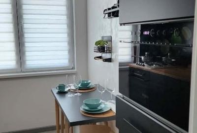 Apartament 3 Camere ,  renovat , mobilat si utilat  la 300 m de metrou 1 Mai - 7