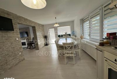 Casă cu 4 camere în Central - 6