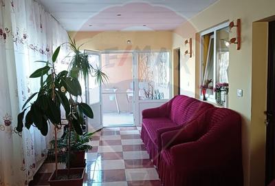 Casă cu 3 camere cu Teren 300 Mp în Mogoșoaia - 15