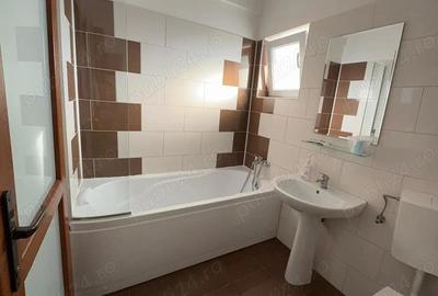 Garsonieră decomandată în Central - 3