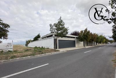 Teren de 1784 mp, în Central