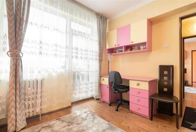 RECO Apartament cu 2 camere ultracentral-bloc Cicero - 11