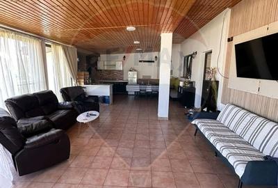 Vila 5 camere complet mobilata, foișor, teren generos - 2